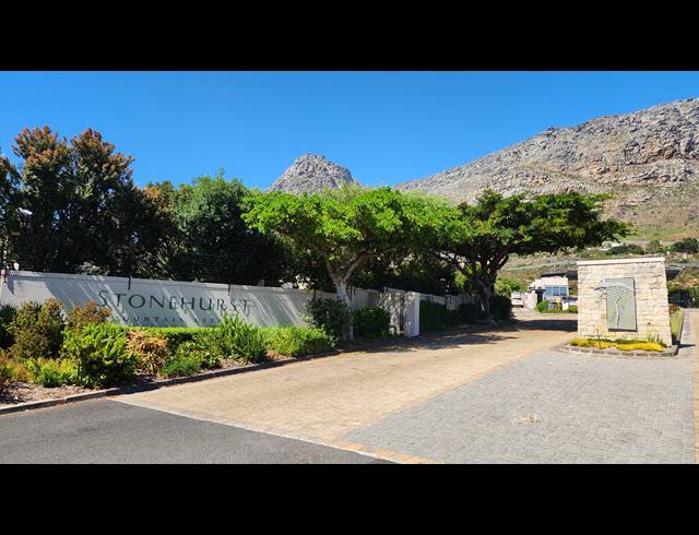 1 bed property to rent in WESTLAKE